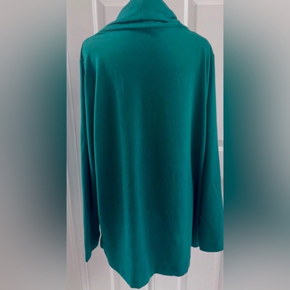 NWT Van Heusen Women's Cowl Neck Long Sleeves Sweater Color Green Size XL - Picture 3 of 8